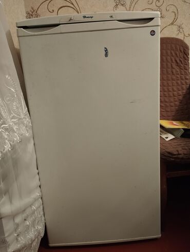 Nehrə aparatları: İşlənmiş 1 qapılı Dnepr Soyuducu Satılır, rəng - Ağ