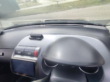 Honda: Honda Fit: 2003 г., 1.5 л, Автомат, Бензин, Хэтчбэк — 9