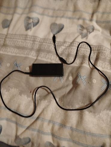 Noutbuk aksesuarları: Universal DC adapter/şarj cihazı - Tip: AC-DC adapter (kərpic tipli — 4