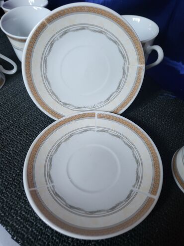 Kuhinjski setovi: Soljice vintaz,nove za kafu Royal Windsor porcelan. Soljice komada 6 na lalafo.rs — 8 Kuhinjski setovi: Soljice vintaz,nove za kafu Royal Windsor porcelan. Soljice komada 6 — 8