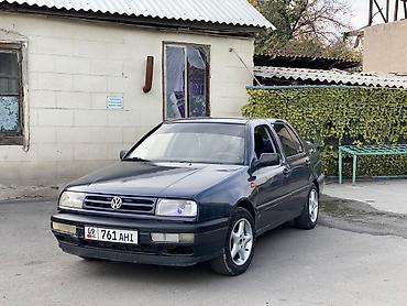 wolksvagen: Volkswagen Vento: 1992 г., 1.8 л, Механика, Бензин, Седан — 3