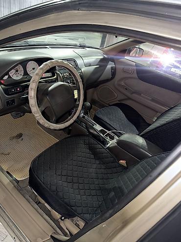 привозной: Nissan Maxima: 1995 г., 3 л, Автомат, Бензин, Седан — 5