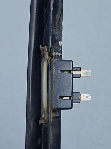 s210: Накладка крышки багажника Mercedes-Benz, 1997 г., Б/у, Оригинал — 7