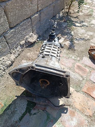 generatör: Avtomobil üçün ehtiyat hissələri komplekti təqdim olunur: şəkildə — 3