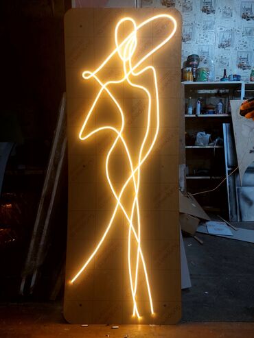 Reklam lövhələri: LED neon işıqlı tablo və yazılar – fərdi dizayn Məhsulun təsviri: - — 2
