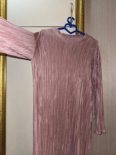 şifon parça: Məhsul: Qadın paltarı - Rəng: Toz pembe/əşrəfə bənzər ton - Material — 1