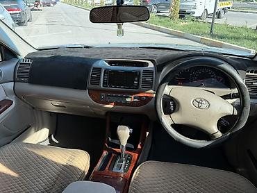малолитражки на автомате: Toyota Camry: 2002 г., 2.4 л, Автомат, Бензин, Седан — 5