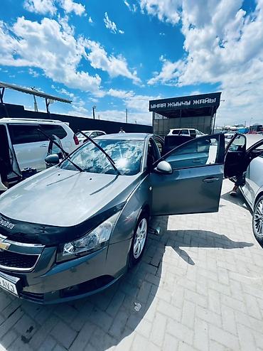 магнитолы для авто: Chevrolet Cruze: 2010 г., 1.8 л, Автомат, Газ, Седан — 6