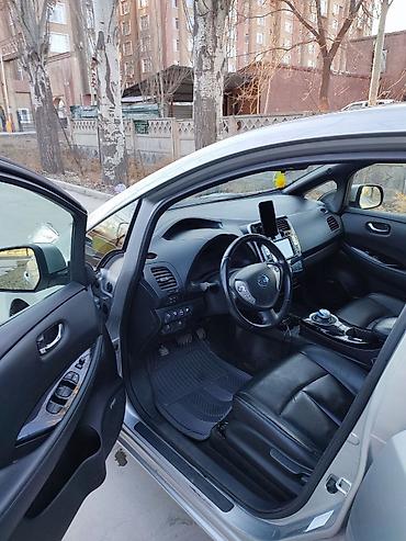 Nissan: Nissan Leaf: 2014 г., 5.5 л, Автомат, Электромобиль, Хэтчбэк — 6