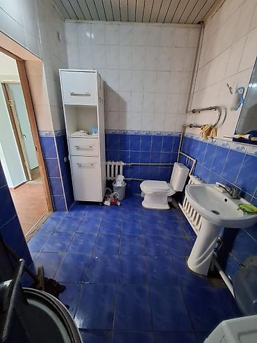 Продажа коттеджей и домов: Дом продаётся от собственника. г.Бишкек, пер.Буденного пересекает — 6