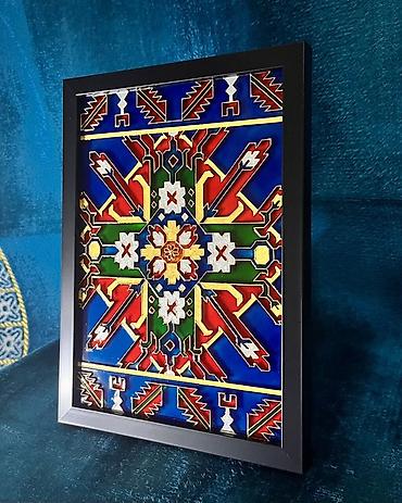 art set: Şüşə üzərində əl işi dekorativ tablo
Vitraj
21*15 sm — 4