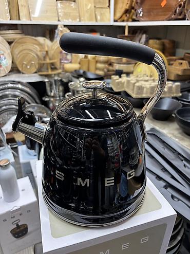 Наборы посуды: Smeg — стильная посуда и аксессуары для кухни Сейчас доступны: - — 5