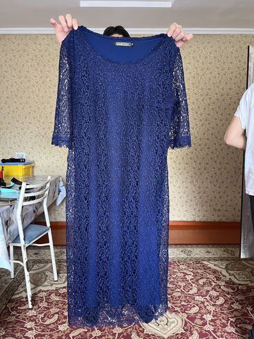 спартивка женские: Продается платье 48 размер 1000сом
качество отличное