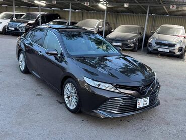 Kia: Toyota Camry: 2018 г., 2.5 л, Автомат, Бензин, Седан
