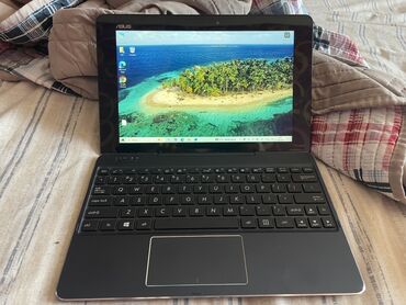 Lenovo: ASUS Transformer Book T100HA modeli, Windows əməliyyat sistemi ilə