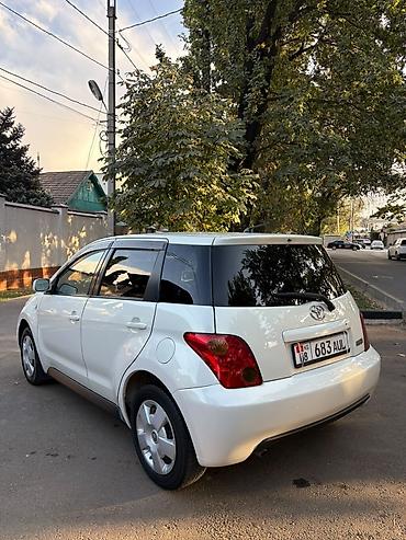 Toyota: Toyota Ist: 2003 г., 1.5 л, Автомат, Бензин, Хэтчбэк — 3