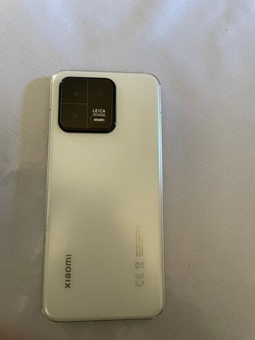 чехол на айфон 13 про: Xiaomi, 13, Б/у, 256 ГБ, цвет - Белый