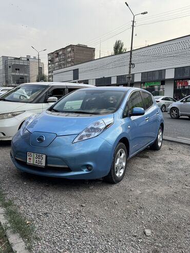 хонда сивик леви руль автамат хежибек серебристый: Nissan Leaf: 2011 г., 0.9 л, Автомат, Электромобиль