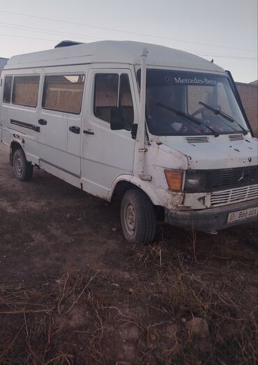 1324 мерседес: Mercedes-Benz : 1990 г., 3 л, Механика, Дизель, Van