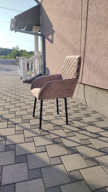 Stolice: Opremite vas dom,poslovni prostor,lokal modernim stolicama,veliki — 27