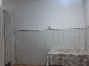 Кабинеты в салонах красоты: 20 м², 2 комнаты, Парковка, Забор, огорожен