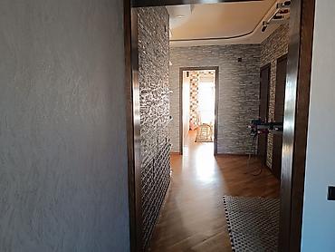 ev satilir tecili: 3 otaqlı mənzil 134 m² təcili satılır. ətraflı məlumat üçün əlaqə — 1