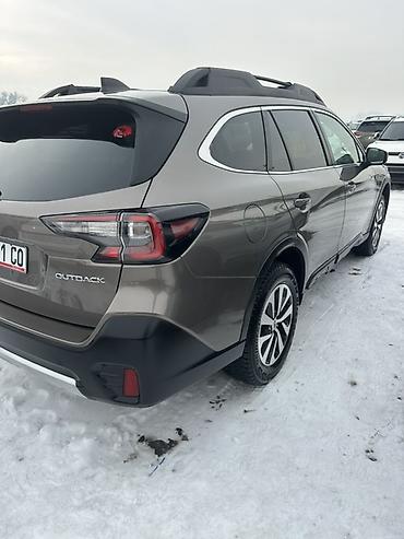 Subaru: Subaru Outback: 2022 г., 2.5 л, Бензин, Универсал — 1