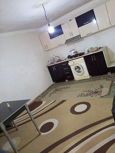 ramanı evler: Ev kiraye verilir 2 otağ 1 metbex eşyalı heyet evi ramanıda yola 350 — 4