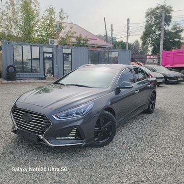 купить авто в рассрочку: Hyundai Sonata: 2018 г., 2 л, Автомат, Газ, Седан