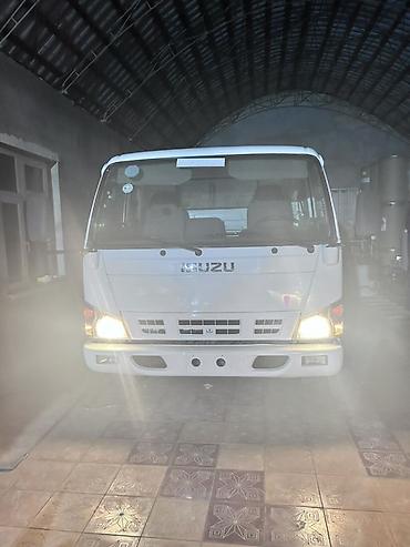 авто прадажа: Isuzu orta tonnajlı yük avtomobili – şassi versiyası - Marka/model — 2