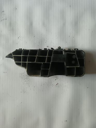 Avtomobil üçün plastik bamper dayağı/kronshteyn (sağ tərəf). - lalafo.az -da Avtomobil üçün plastik bamper dayağı/kronshteyn (sağ tərəf). -
