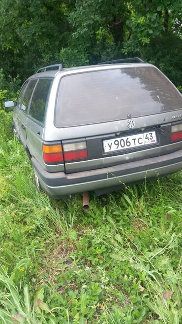 запчасти на опель вектра а: Volkswagen Passat: 1988 г., 1.8 л, Механика, Бензин, Универсал