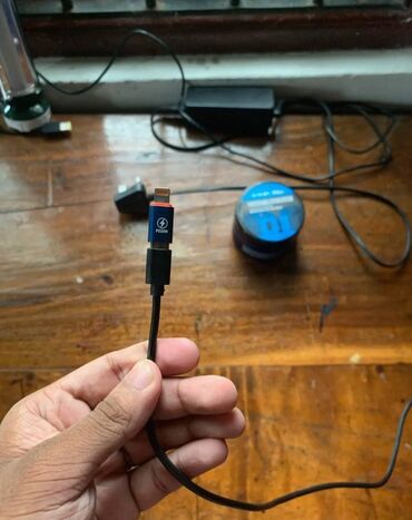 Adapterlər: Adapter Apple, 5 Vt, Yeni — 7