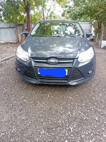диски на хонду фит: Ford Focus hatchback - Kuzov: 5 qapılı hatchback, tünd boz rəng -