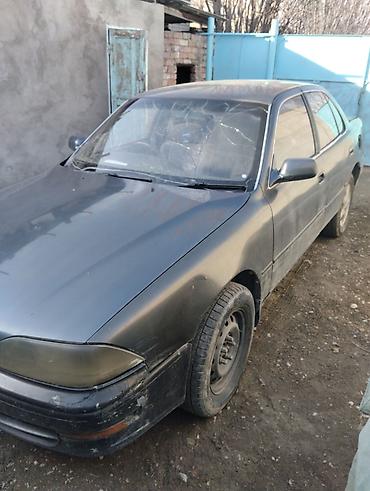 devo matiz: Toyota Camry: 1993 г., 2 л, Автомат, Бензин, Седан — 10