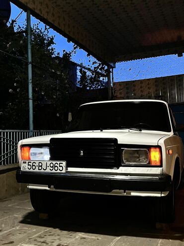 nolyeddi sekilleri yukle: VAZ (LADA) 2107: 1.6 l | 2003 il 123456 km Sedan