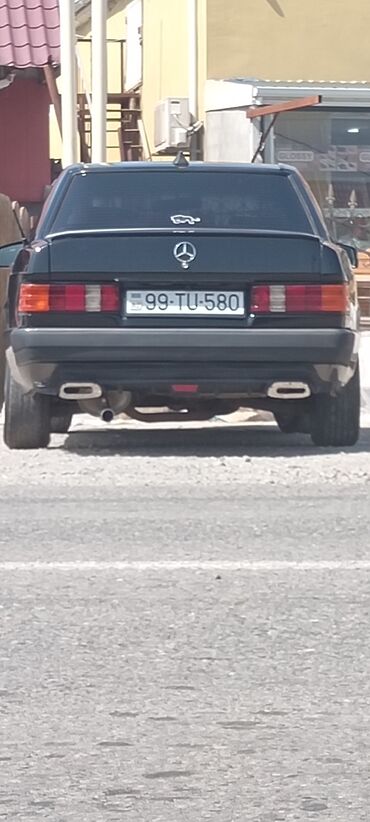 Mercedes-Benz: Mercedes-Benz 190: 1.8 l | 1992 il — 3