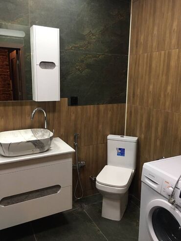 Uzunmüddətli kirayə mənzillər: Qrand heyatda menzil icareye verlir sahibindən. 900 MAN qiyməti - — 4