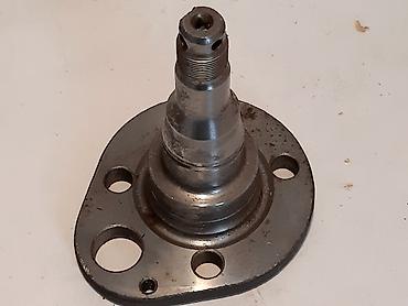 Auto delovi: Rukavac, glavcina, osovina tocka Skoda Skoda 116C97 Visina 110mm — 2