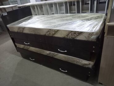 Двуспальные кровати: Двуспальная кровать, Новый, С ящиком для хранения, длина - 2 см — 7