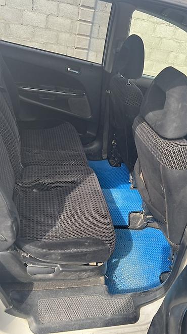 сиденья стрим: Honda Stream: 2002 г., 2 л, Автомат, Газ, Минивэн — 5