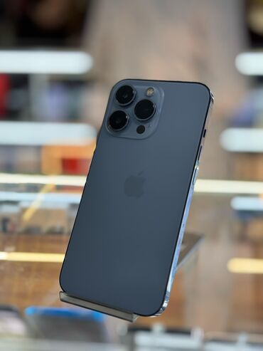 iphone под подушкой: IPhone 13 Pro, Колдонулган, 256 ГБ, Көгүлтүр, Коргоочу айнек, Каптама, 92 %