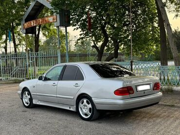 Mercedes-Benz: Mercedes-Benz 200: 1995 г., 2 л, Механика, Бензин, Седан