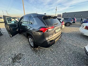 Toyota: Toyota RAV4: 2021 г., 2.5 л, Автомат, Бензин, Кроссовер — 7