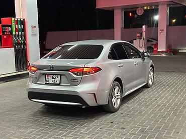 corolla гибрид: Toyota Corolla: 2019 г., 1.8 л, Автомат, Гибрид, Седан — 3