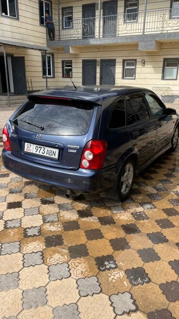 мазда 323 ефка: Mazda 323: 2002 г., 1.3 л, Механика, Бензин, Хетчбек