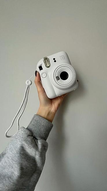 iphone xs max 64: Ağ rəngli Fujifilm Instax Mini 11 instant fotoaparat - Kompakt və — 1