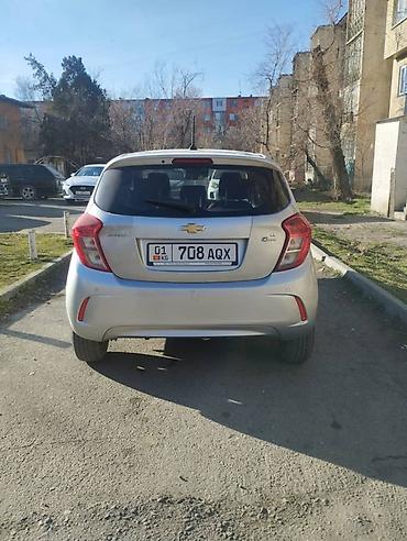 Chevrolet: Chevrolet Spark: 2017 г., 1 л, Автомат, Бензин, Хэтчбэк — 4