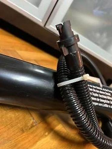 Ostali pneumatski alati: Ručna pumpa sa manometrom – za gume, lopte, bazene i druge napuhljive — 10