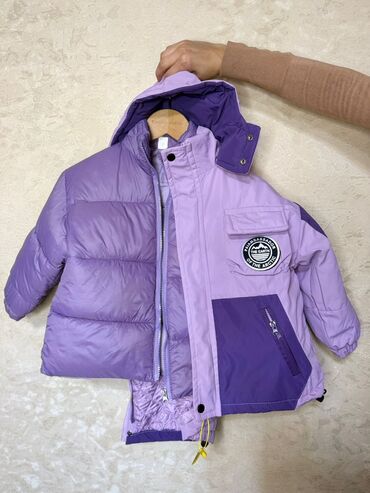 Верхняя одежда: Детские зимние куртки 1) Сиренево-фиолетовая куртка-трансформер — — 4